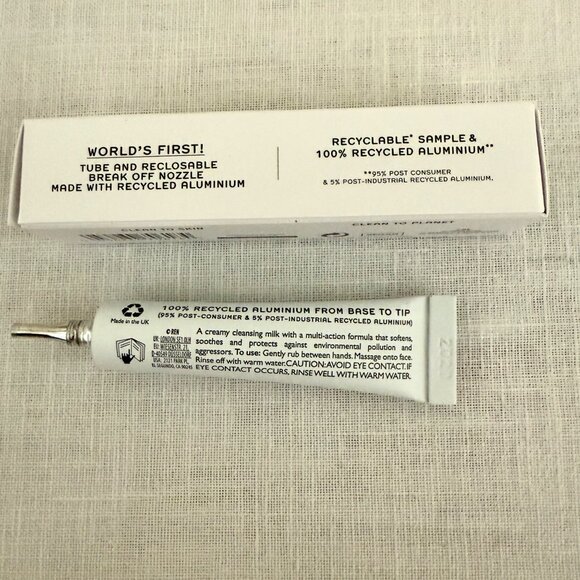 Ren Evercalm Gentle Cleansing Milk Sample Size 0.03oz Vegan Clean Skincare - Picture 3 of 5